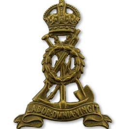 Labour Corps cap badge