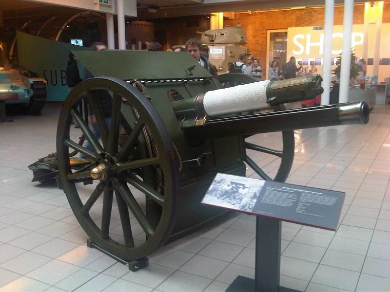 British 18 pounder mark II field gun Imperial War Museum 1